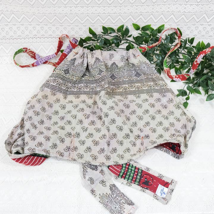 Karma Nepal Crafts - Venta al por mayor Blusa - Mujer - Top Halter Reversible Kantha Bohemio9