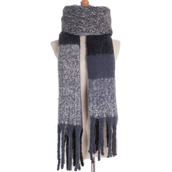 Adorro – Großhandel Schal – Damen – Weicher, klobiger Karoschal aus Fleece mit Quasten im Rechteckformat5