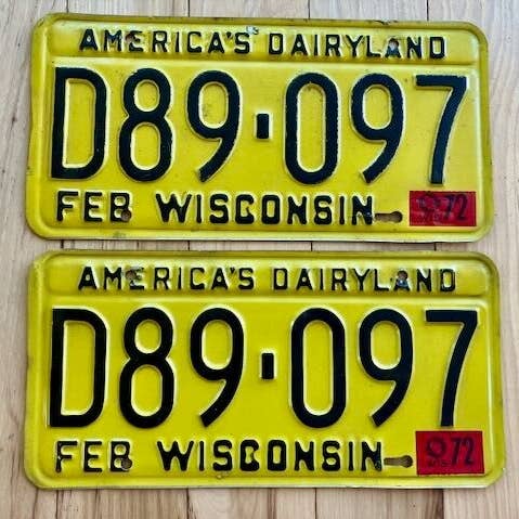 Pair of 1972 Wisconsin License Plates for wholesale by RusticPlates