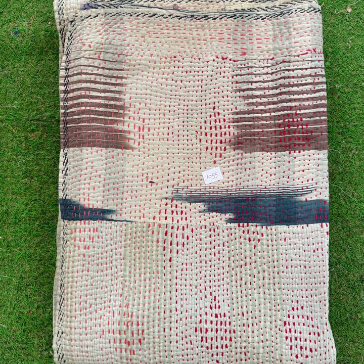 bhavnas boutique - Wholesale Quilt - Threads of Benga Vintage Cotton Kantha Coverlet Quilt3