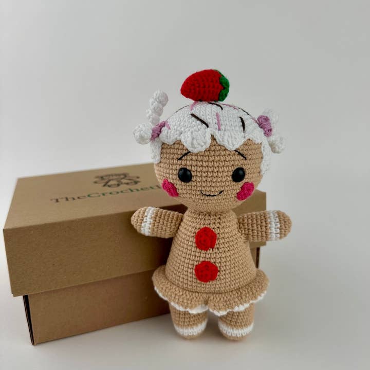 Gingerbread Man and Woman for wholesale by THE CROCHET DOLLS LIMITED