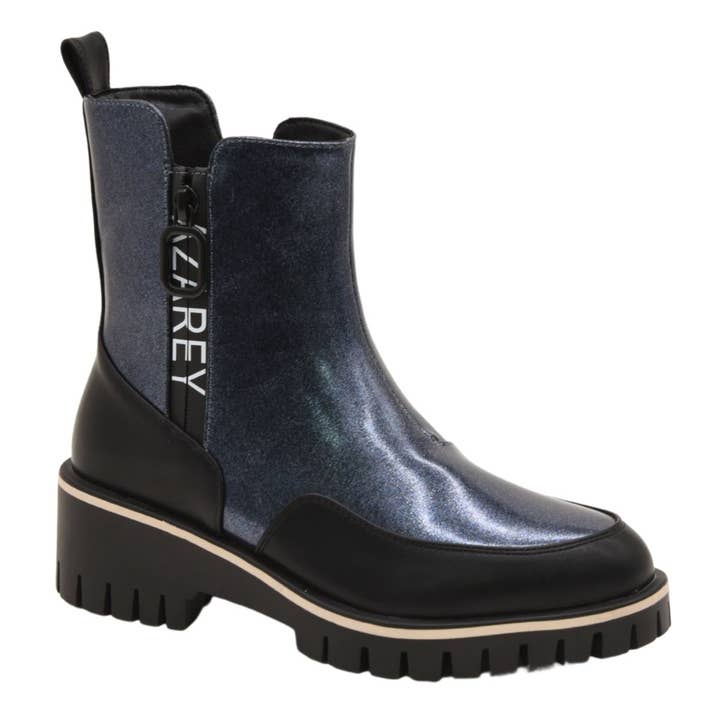 Metallic ankle boot with side zipper 462K496 for wholesale by Azarey