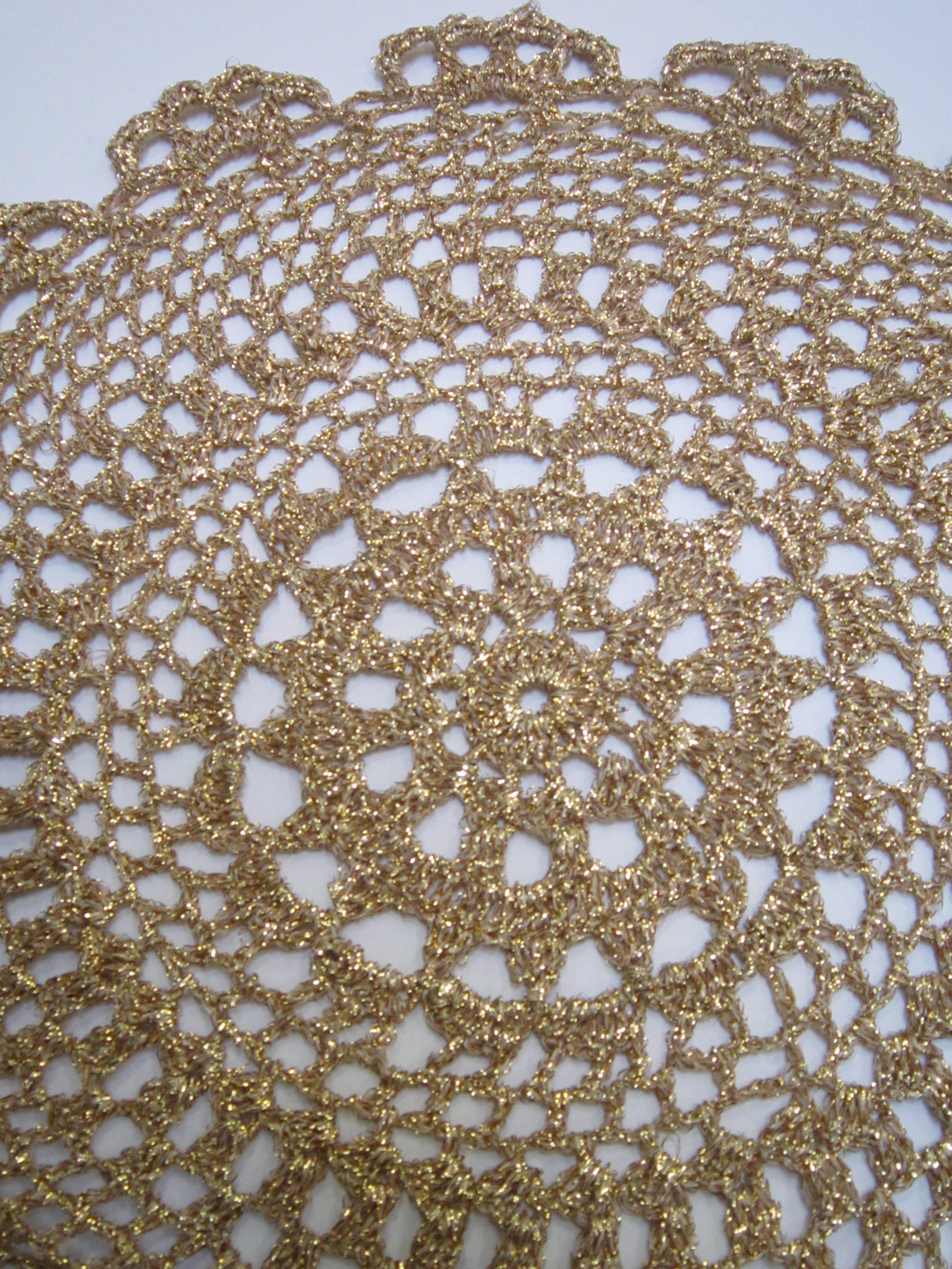 Peking Handicraft - Wholesale Doily - Annie’s Treasures Doilies "Pacifica" 10" Round2