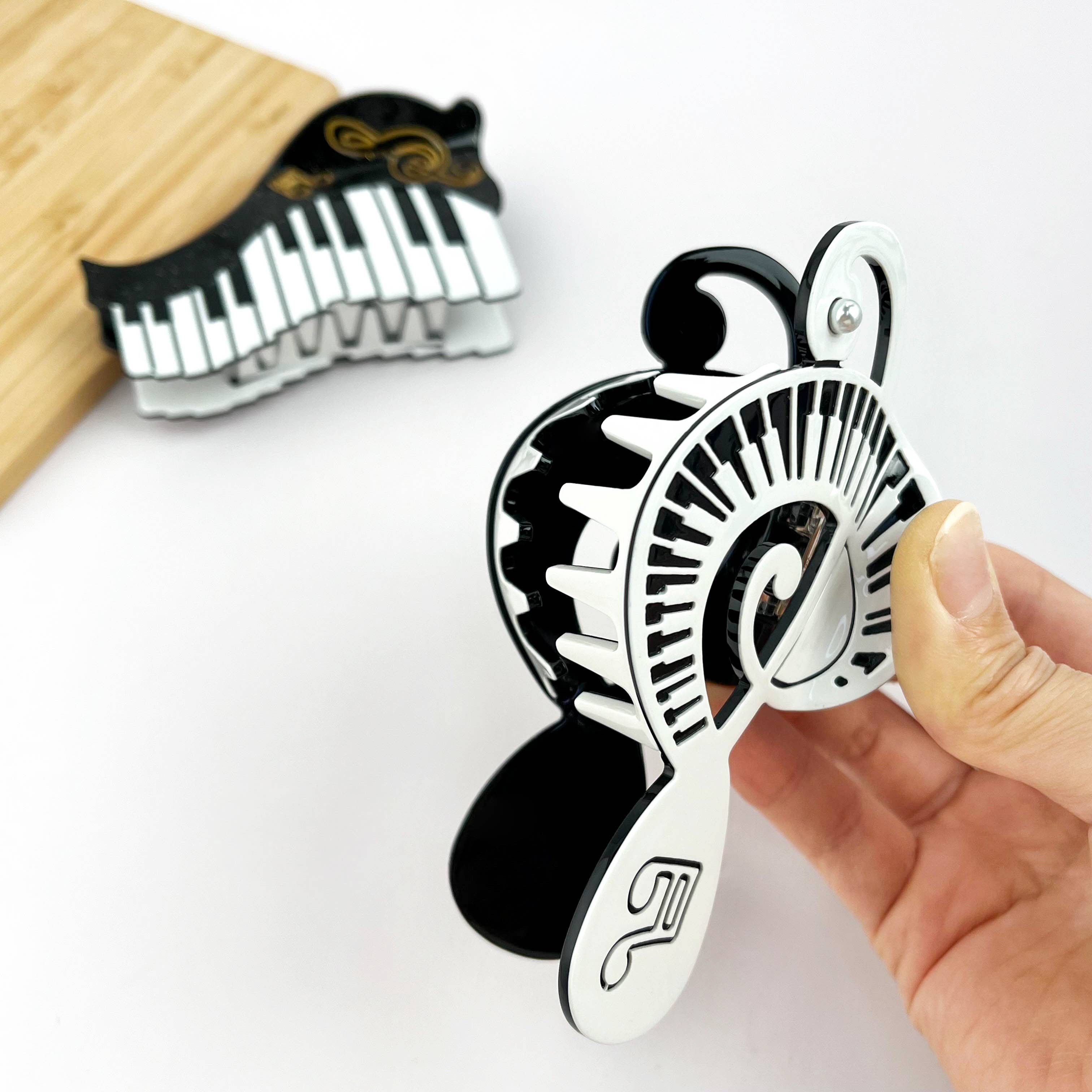 TheDivaSoap - Wholesale Hair Clip - Women's - Piano Claw Clip, Creative Musical Instrument Hair Clip4
