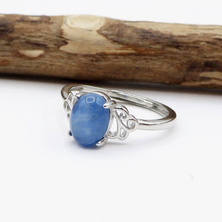 NILAMANI ~ Anello regolabile in CIANITE blu naturale for wholesale on Faire