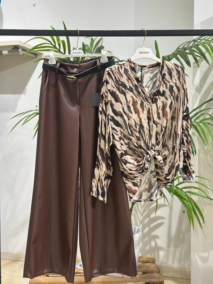 ADORA - Wholesale Pants - Women's - Eco-leather pants1