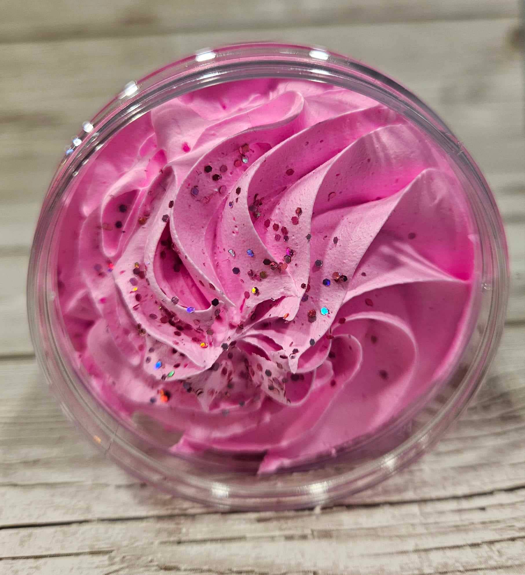 The Soap Sisters - Vendita all'ingrosso Saponette - B Opium Soap Fluff - Sapone, Schiuma da barba e Bagnoschiuma profumato1