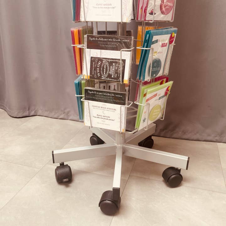 La vie en magenta - Wholesale Retailer Display - Paper & Novelty - Wholesale display stand special pregnancy announcements and requests10