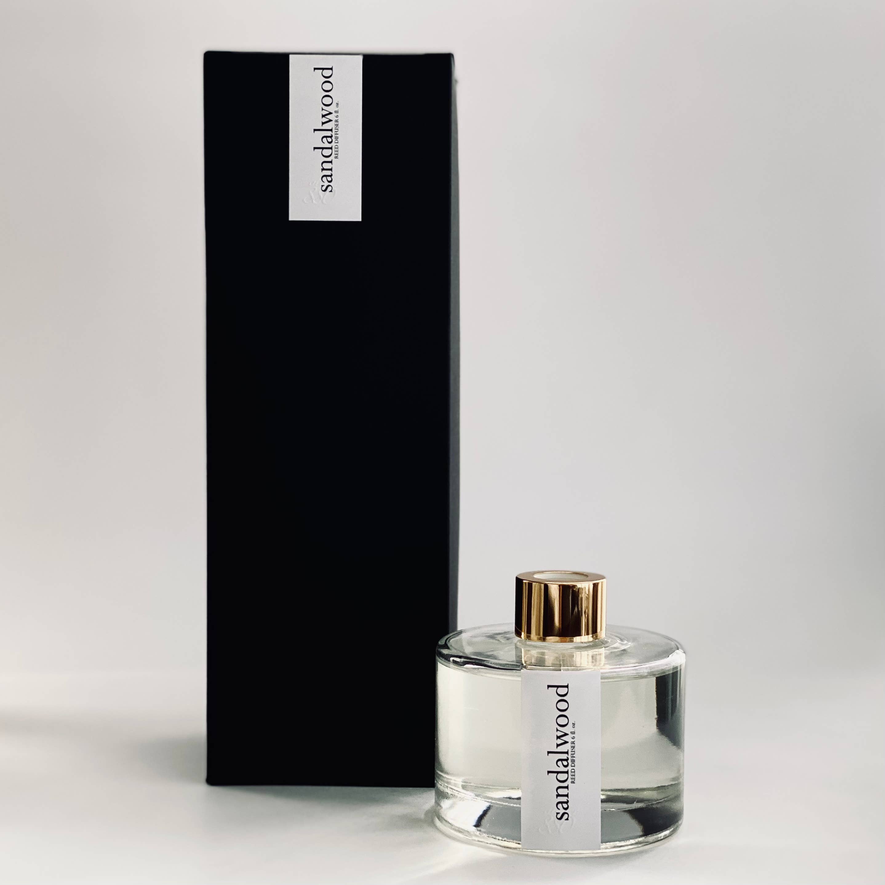 Atelier 880 - Wholesale Reed Diffuser - Minimalist Reed Diffusers - Gold1