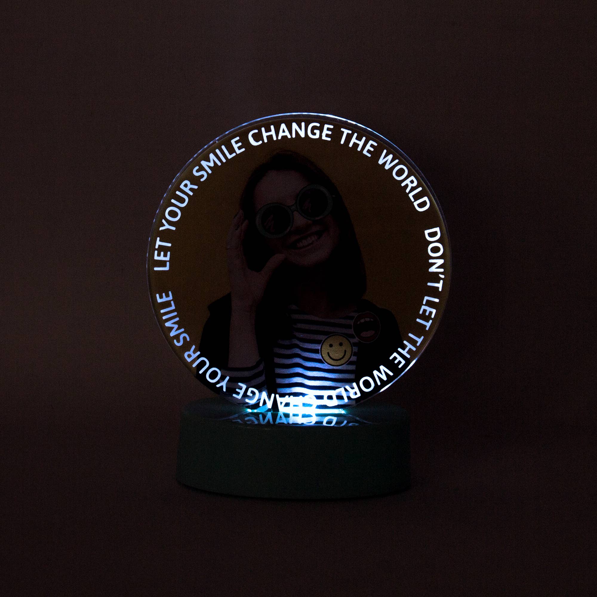 Helio Ferretti - Wholesale Picture Frame - MESSAGE LED PHOTO FRAME HF1