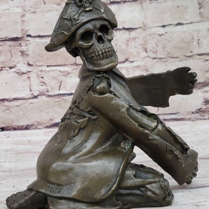 Bronzhaus - Wholesale Sculpture - Pirate Skeleton Wine Holder Bronze Statue Sculpture Figurine Home Decor1