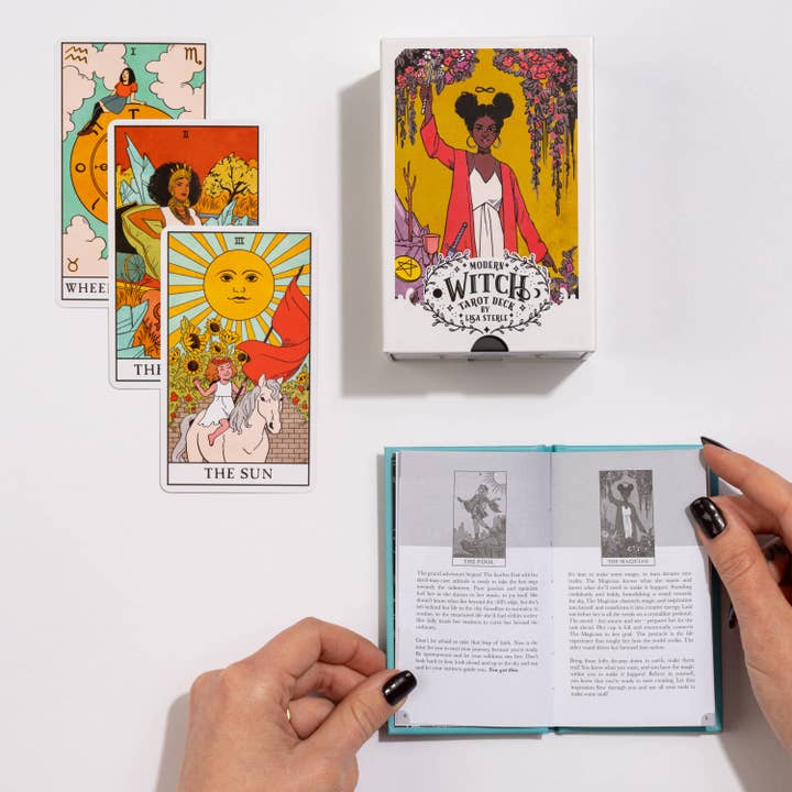 Hachette Book Group - Wholesale Tarot Cards - Modern Witch Tarot Deck5