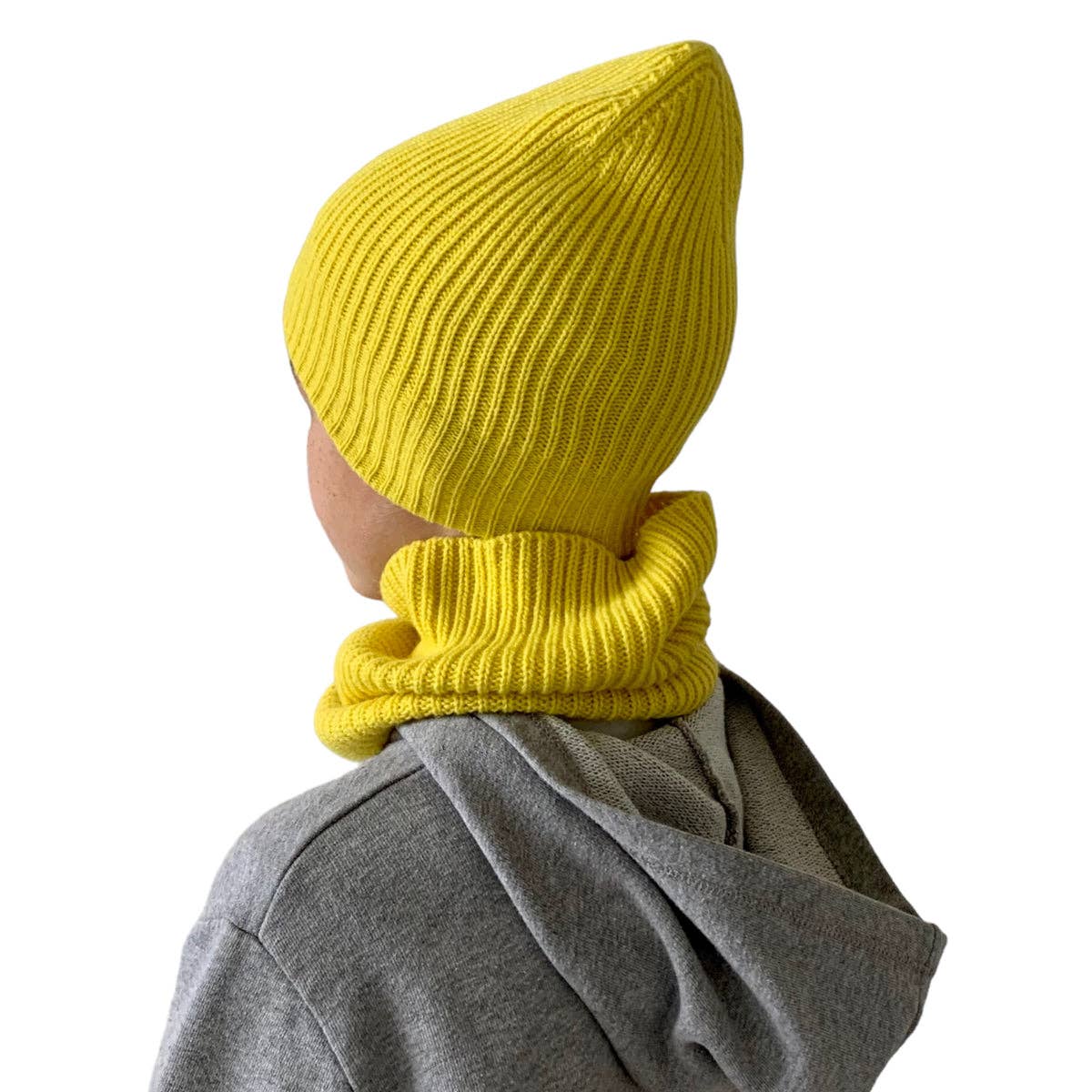 MEDIUM GRAY BABY NECK WARMER for wholesale on Faire1