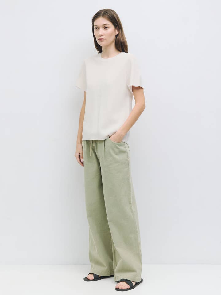 MOD REF – wholesale Knit top – Women's – The Deanna Top | Short-Sleeve Knit Top8