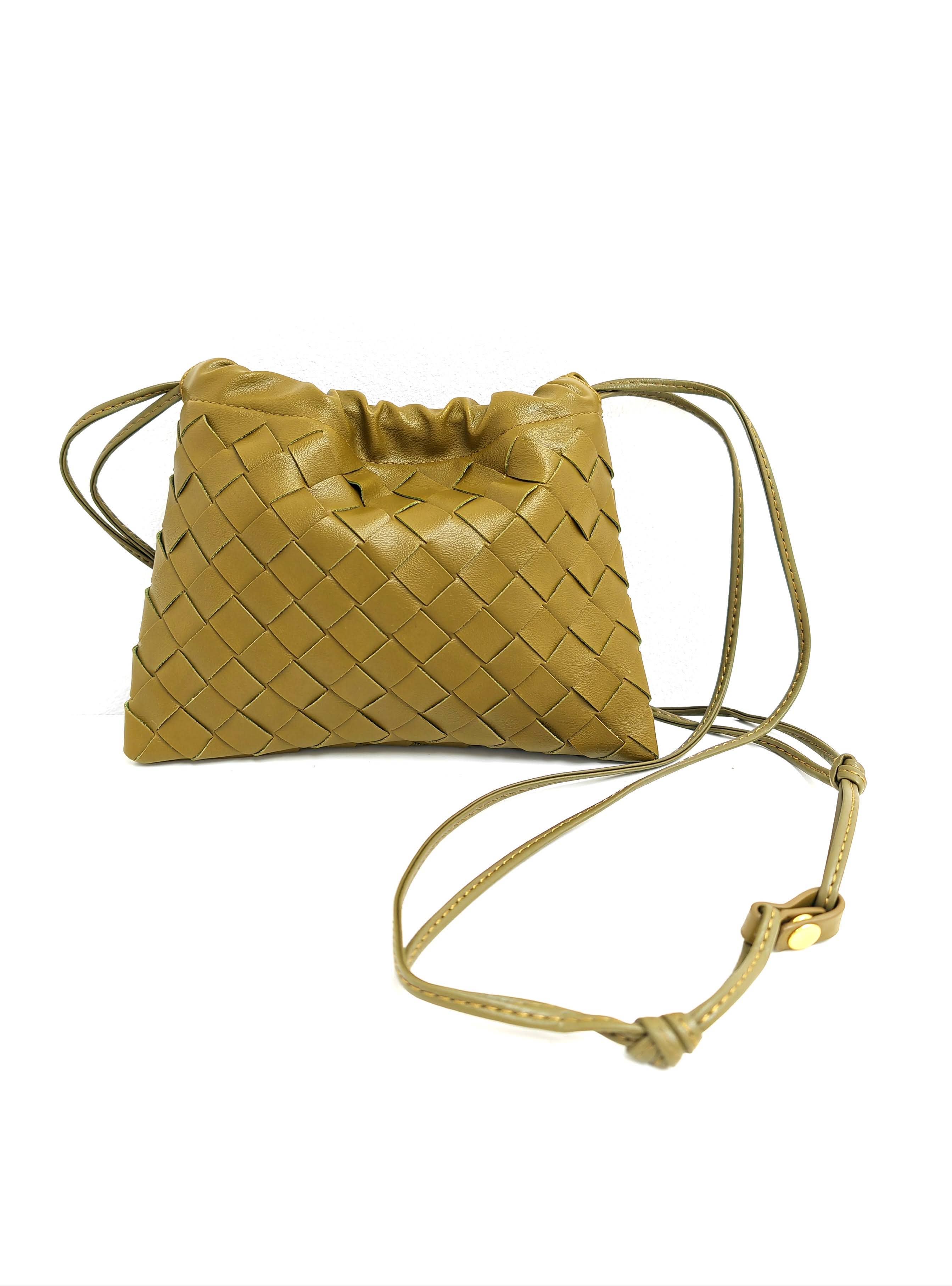 Superbia – wholesale Crossbody bag – Women's – Handmade Woven Premium Pu Mobile Bag Essential BagB218325