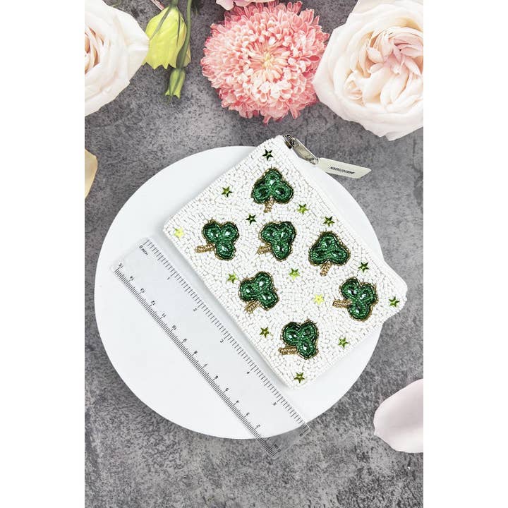 GREEN ST PATRICKS CLOVER OF INDIAN BEADED COIN POUCH for wholesale on Faire2