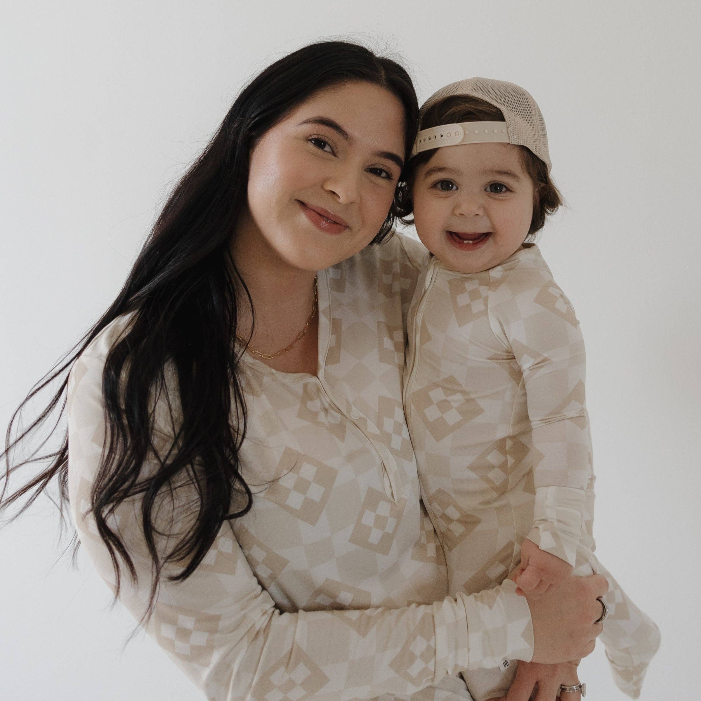 Forever French Baby - Wholesale Sleepwear Set - Women's - Women's Long Sleeve Bamboo Pajama | Cottage Quilt4