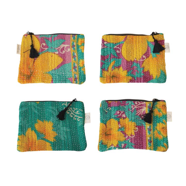 Set of 4 kantha pouches No. 502 for wholesale by Claire Beaugrand