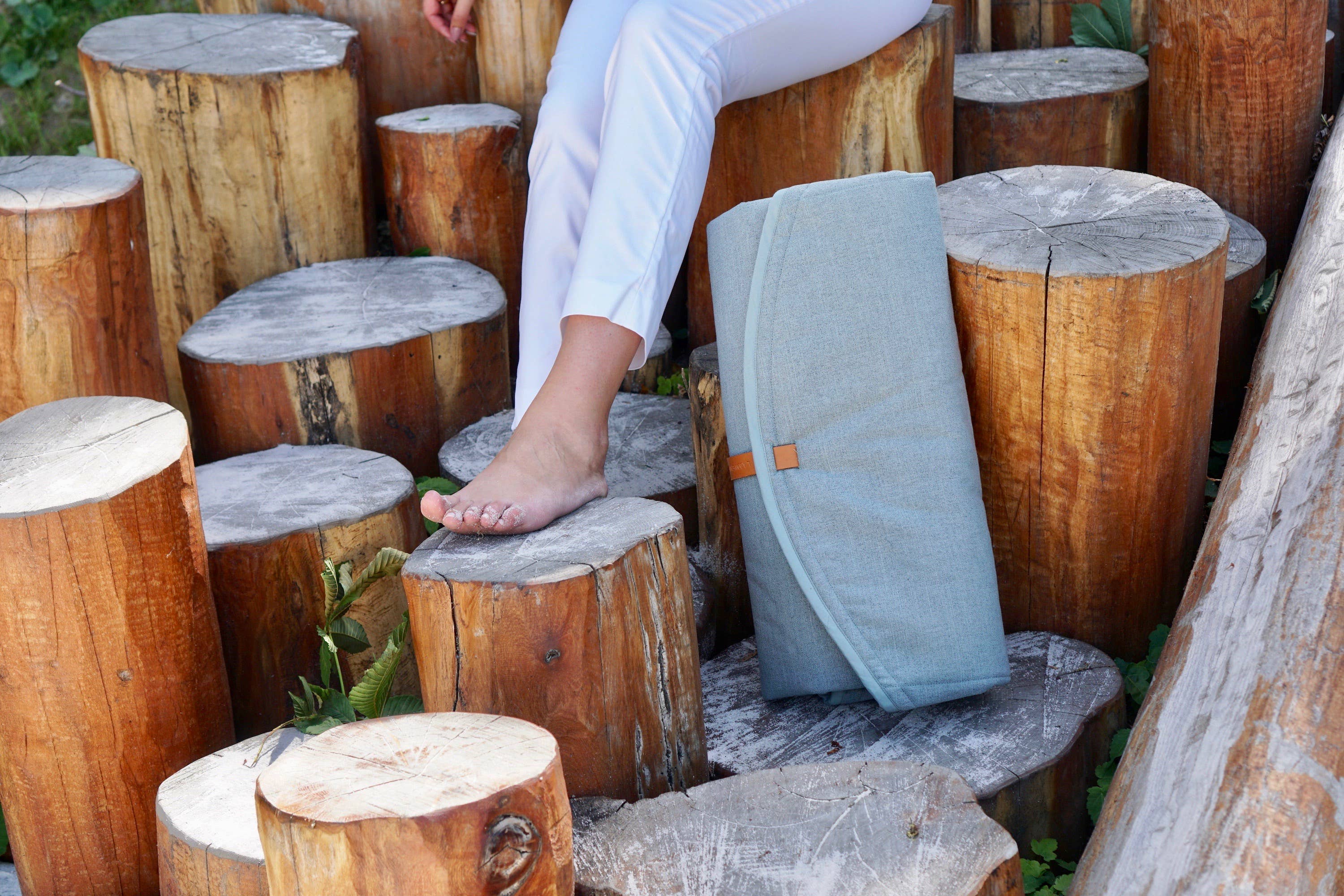 Labbvenn – Engroshandel Kæledyrsmåtte – Hund – Okka kompakt og alsidig rejsemåtte til kæledyr17