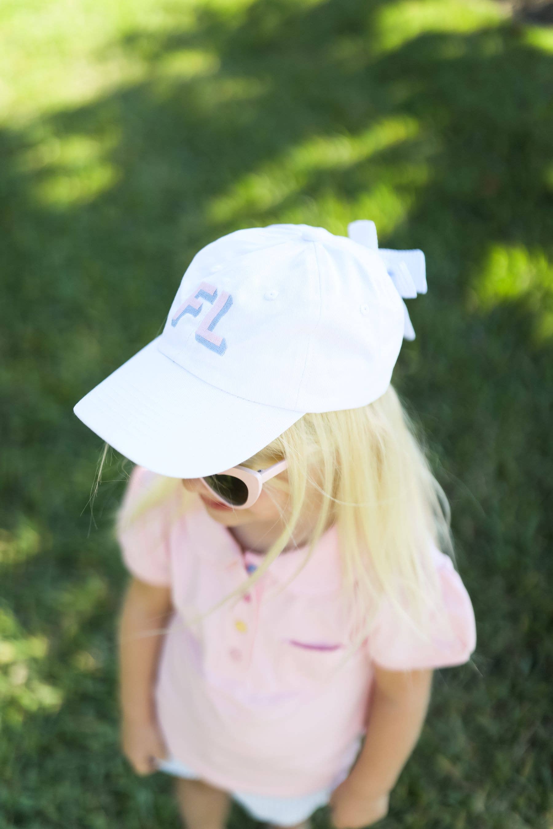 Bits & Bows - Wholesale Baseball Cap - Kids - Bow Baseball Hat in White with Blue Bow (Youth)1
