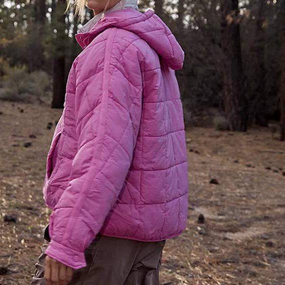 Fashion Combination - Wholesale Jacket - Women's - stylish puffer outerwear for all seasons1