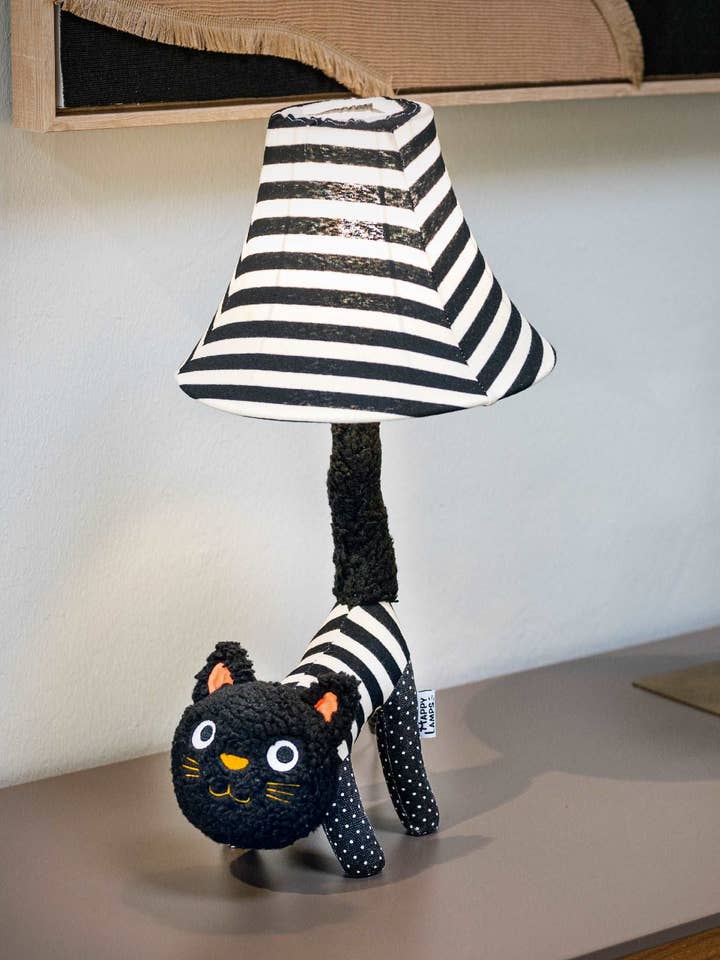 Baby Luna il gatto per la vendita all'ingrosso da parte di Happy Lamps