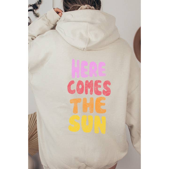 HÄR KOMMER SOLEN GRAFISK HOODIE för wholesale av Illustrated Society