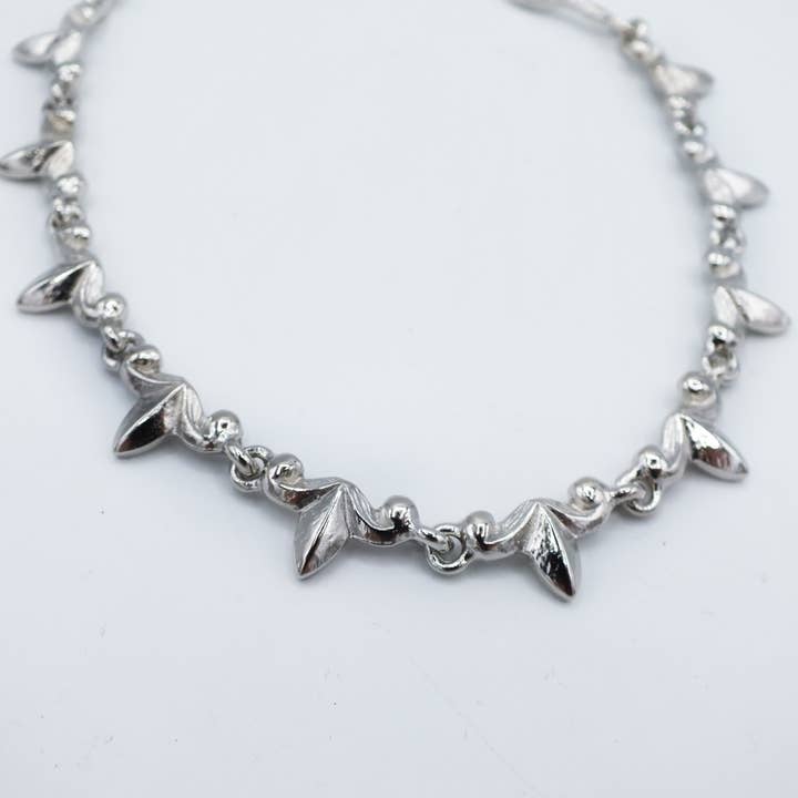 Fleur Di Lis Choker Necklace for wholesale by Fizz