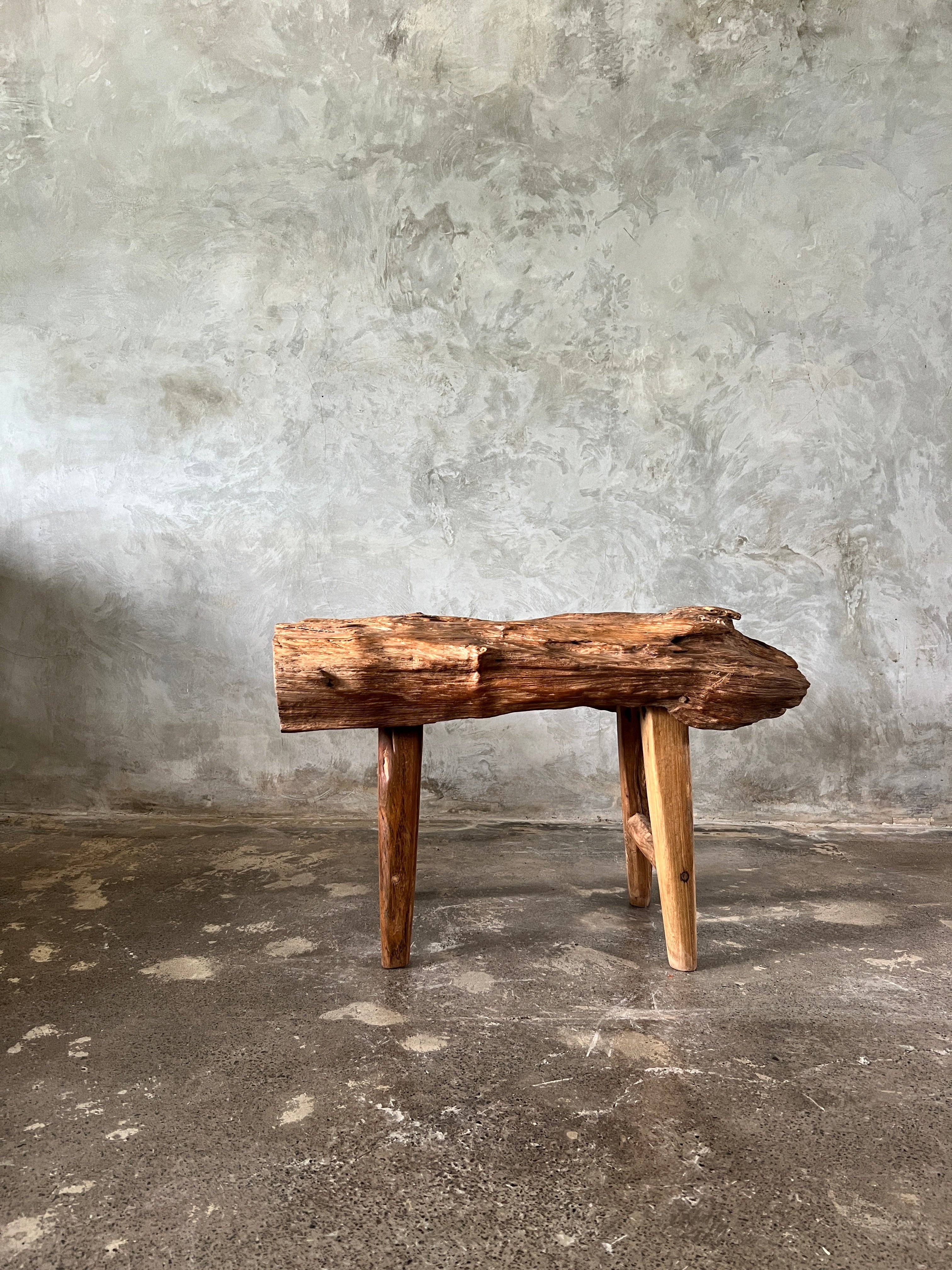 Office Objets - Venta al por mayor Bancos - Banco pequeño de teca asiática rubia con cuatro patas - Sembilan12