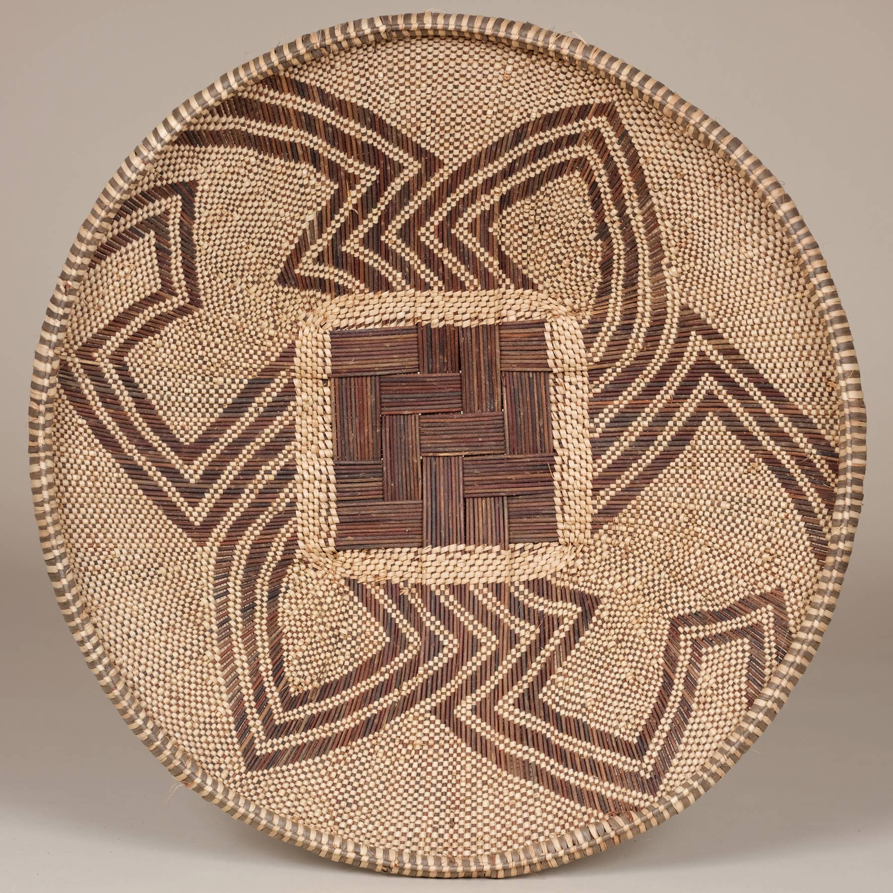 AS'ART a sense of crafts - Wholesale Basket - Winnowing Baskets, Zambia, diam. 54-63 cm8