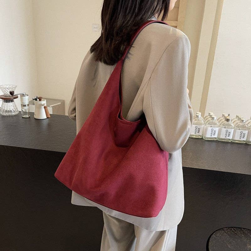 FurDecoration – Bolsa de ombro – Mulher por atacado – Mala de Ombro Grande em Camurça de Cor Sólida3