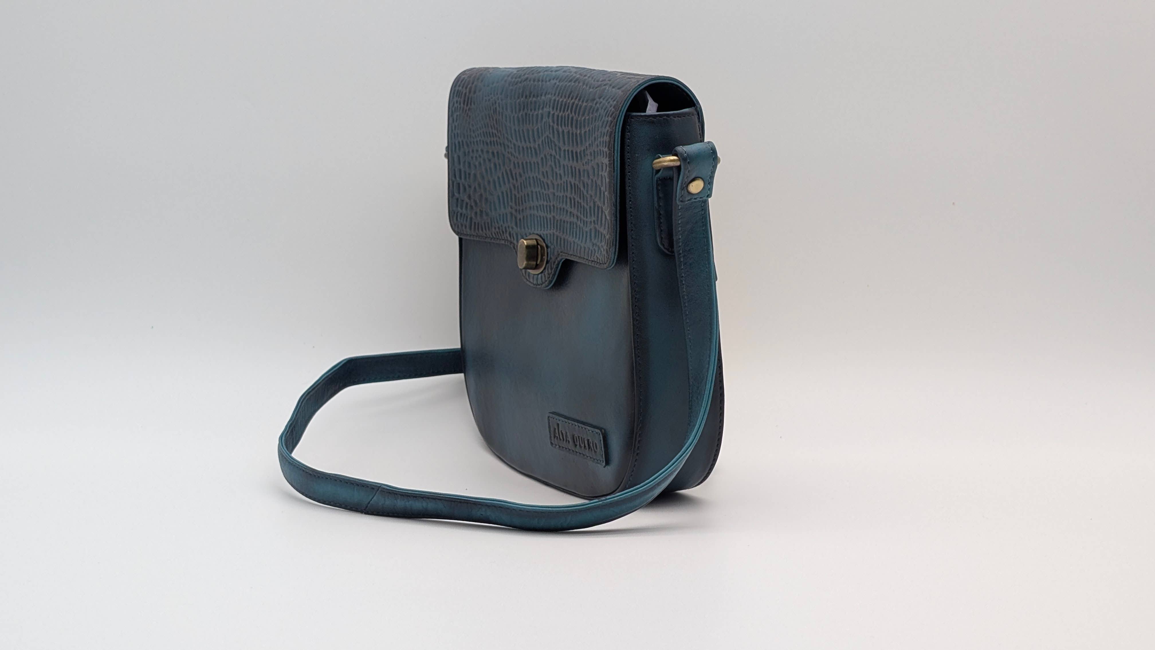 Alta Quero - Wholesale Crossbody Bag - Women's - Textured Leather Essentials Set– Wallets Crossbody BlueBlack8