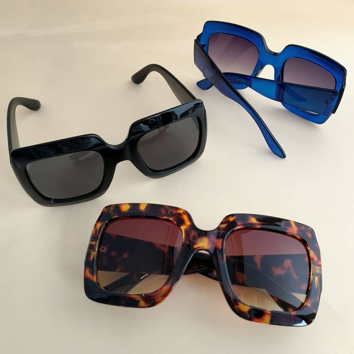 ACCITY - Wholesale Sunglasses - Women's - SIMPLE SQUARE FRAME COLOR BLOCK SUNGLASSES WOMEN_CWASG0258