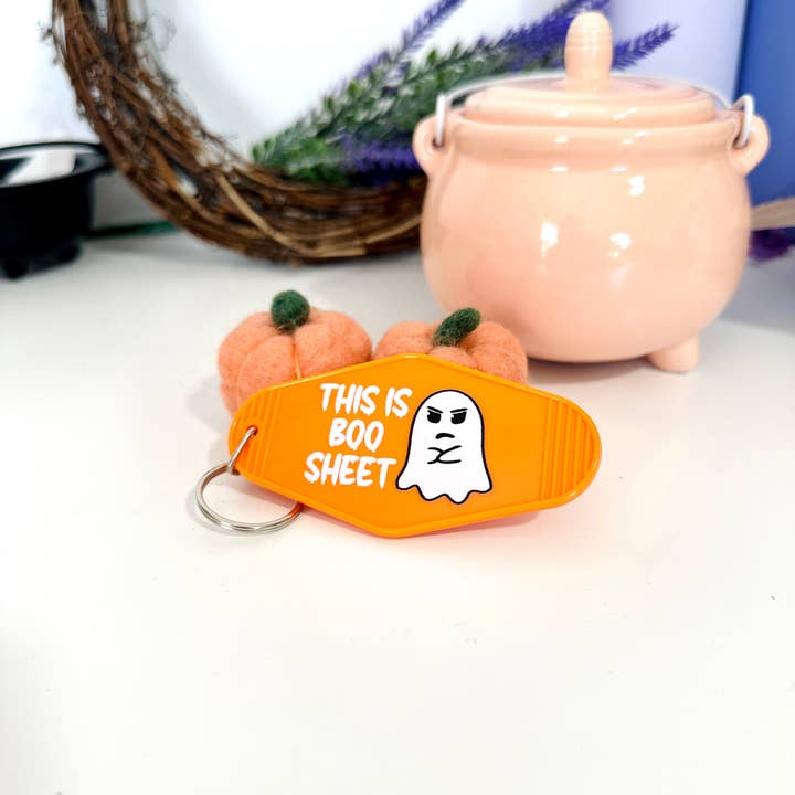 Peach Tree Design Shop – wholesale Keychain – Unisex – This is Boo Sheet Ghost Motel Keychain, Halloween Keychain1