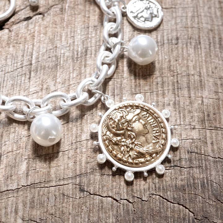 PennyLine inc - Vente Bracelets à breloques/pendentifs - Bracelet tendance à breloques en forme de pièce de monnaie et de perles de style bohème — tons doré et argenté1