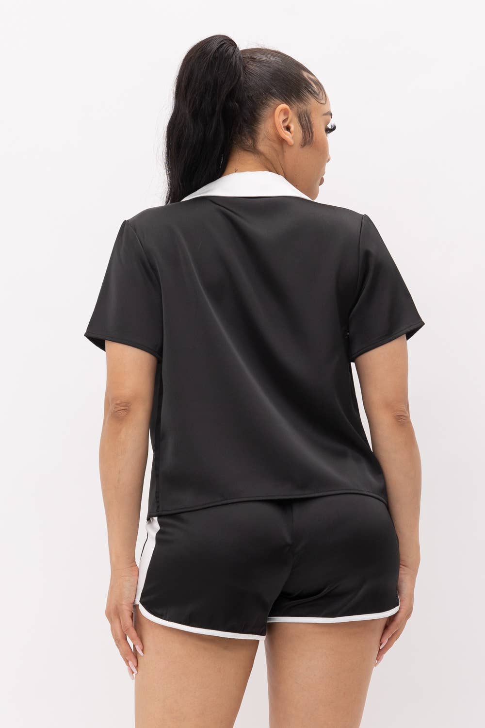 Julia by LoveJ – wholesale Set med topp och shorts – Dam – Button Down kontrast topp och främre Rock & Roll Shorts Set25