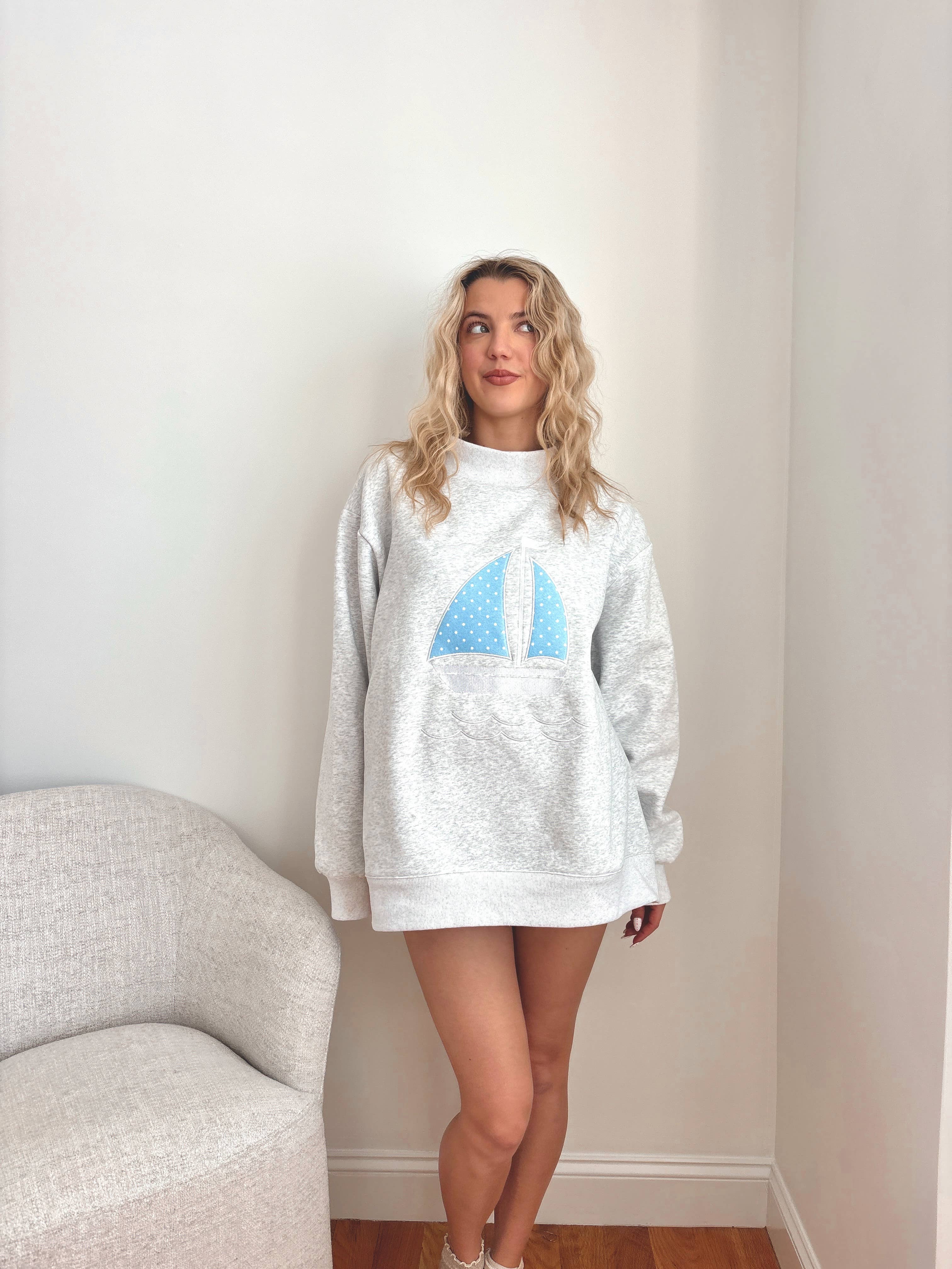 Sunkissed Coconut - Wholesale Sweatshirt - Women's - Polka Dot Sailboat Embroider Mockneck Sweatshirt5