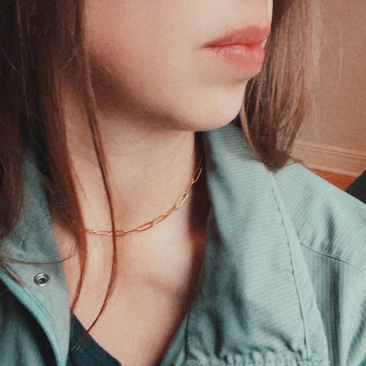 Collana a catena d'oro - Collana a catena con graffetta riempita d' per la vendita all'ingrosso da parte di Wild Juniper