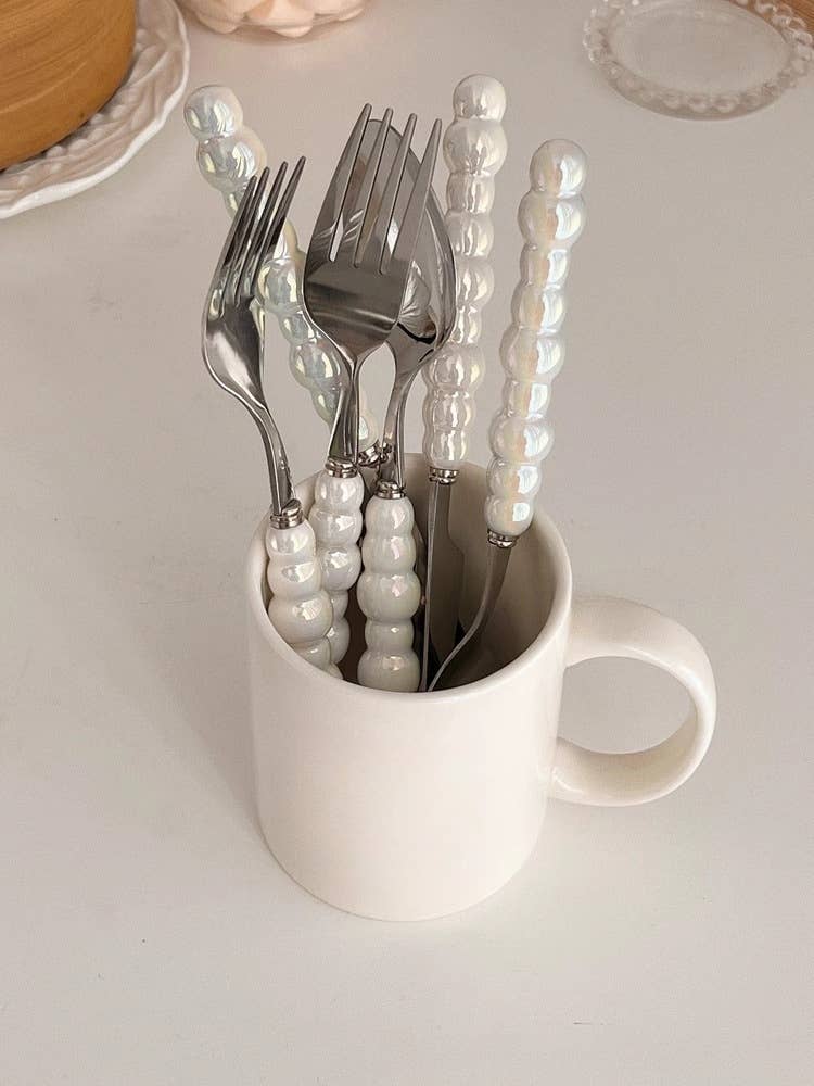 Otterware - Wholesale Flatware Set - Elegant Pearl Ceramic Handle Stainless Steel Flatware3