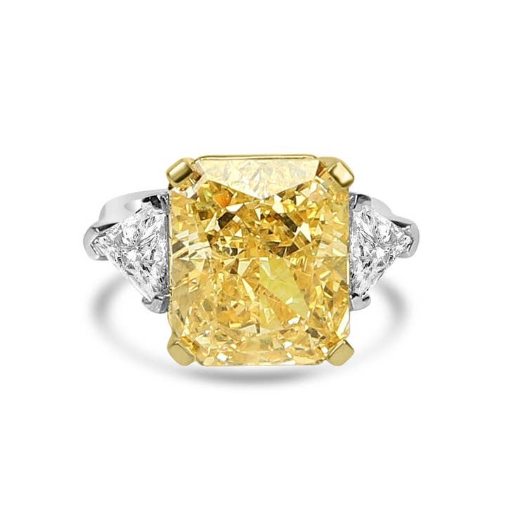 Three stones Cubic Zirconia Engagement Ring. 803R100 for wholesale by Diamond Veneer Travel Jewelry