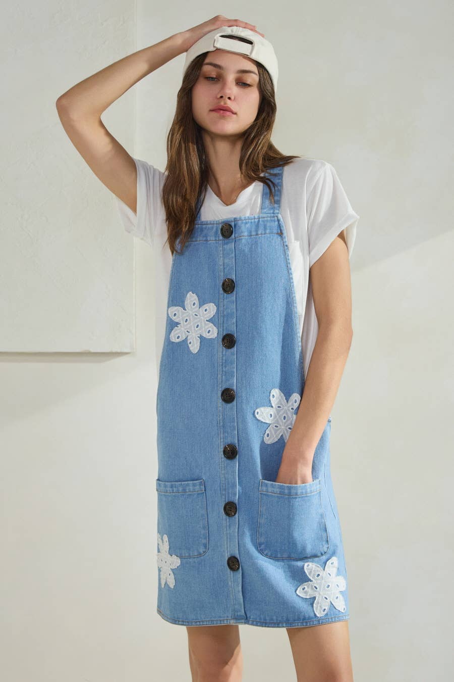 Denim délavé Robe salopette mini en denim délavé en vente sur Faire3