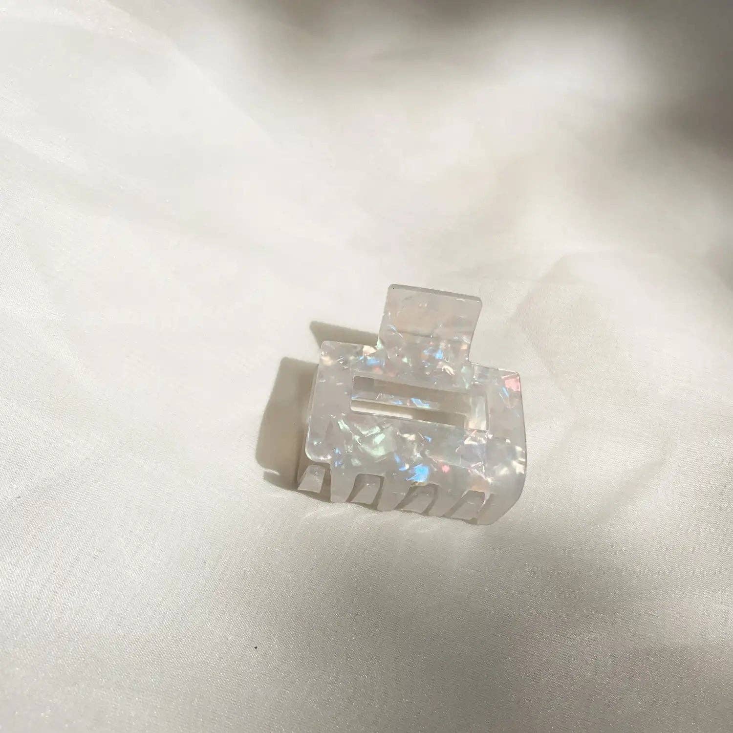 Love Local Jewelry – wholesale Hair clip – Women’s – ELLA HAIRCLIP3