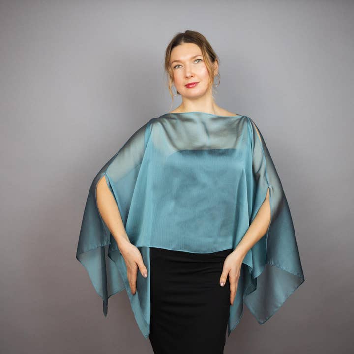 BridalSpain – Engroshandel Poncho - Dame – Havskum Chiffon Capelet Shrug, Blå Sjal, Bolero, Poncho