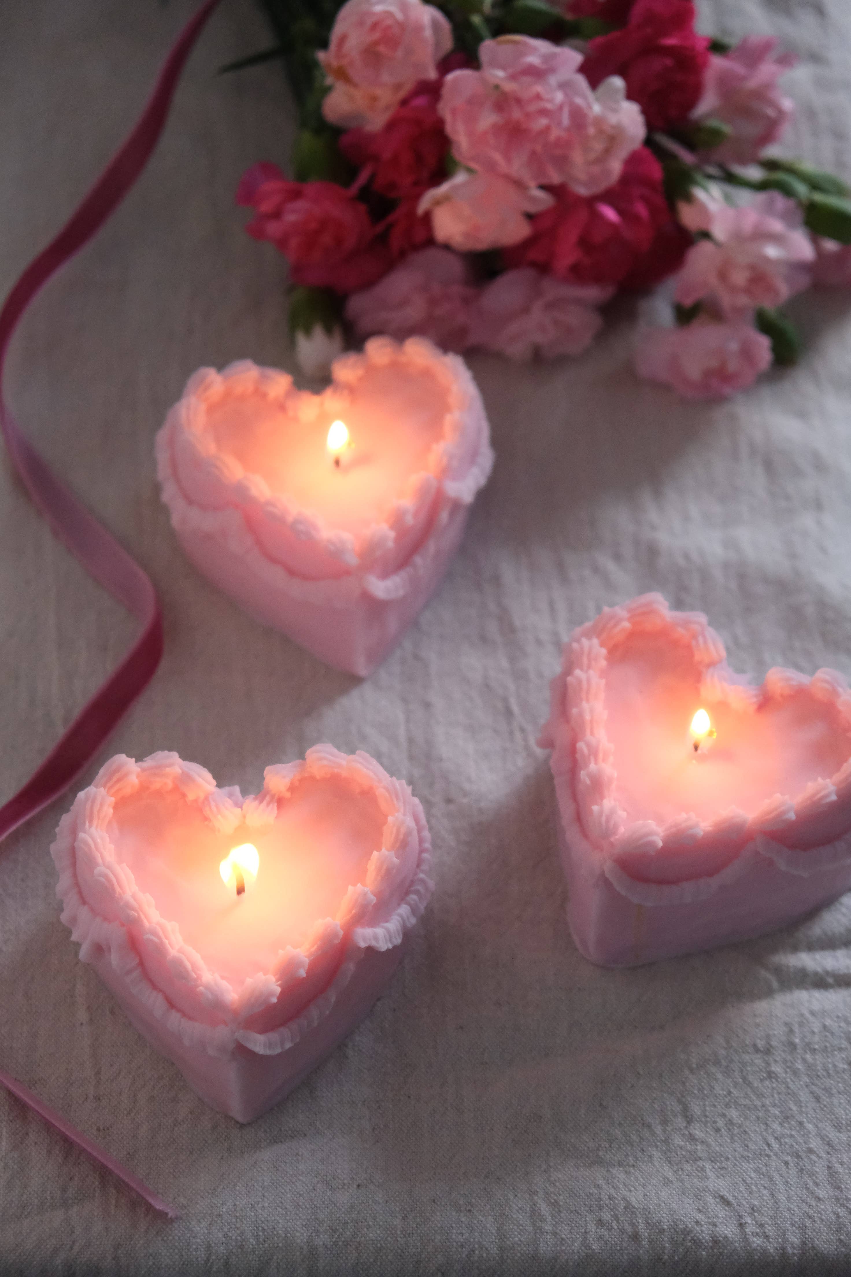 Interlude Candles – wholesale Novelty candle – Heart Cake Candle5