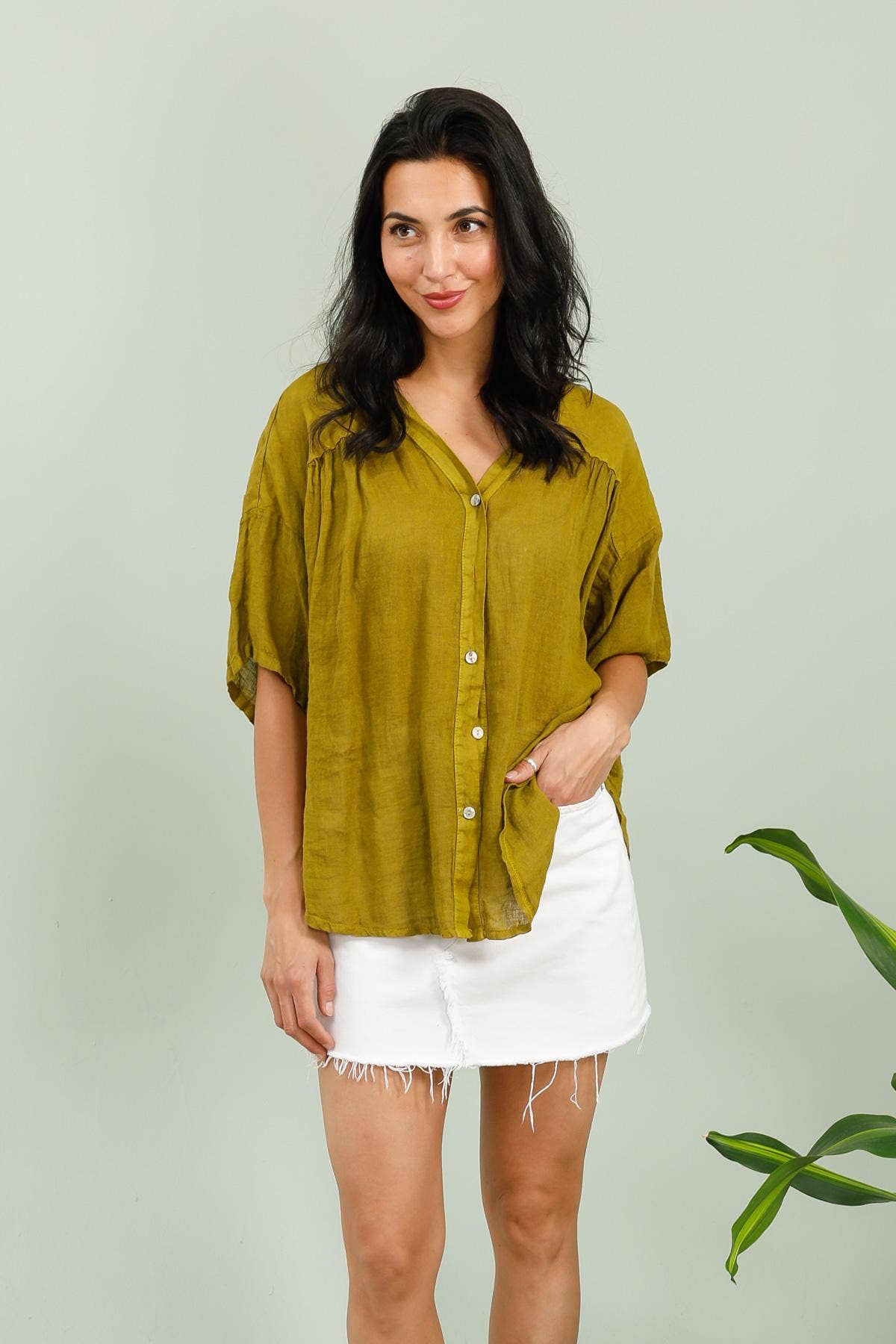 la maison des fibres naturelles - Wholesale Buttoned-down shirt β Women's - T-shirts 8008 100%LINEN