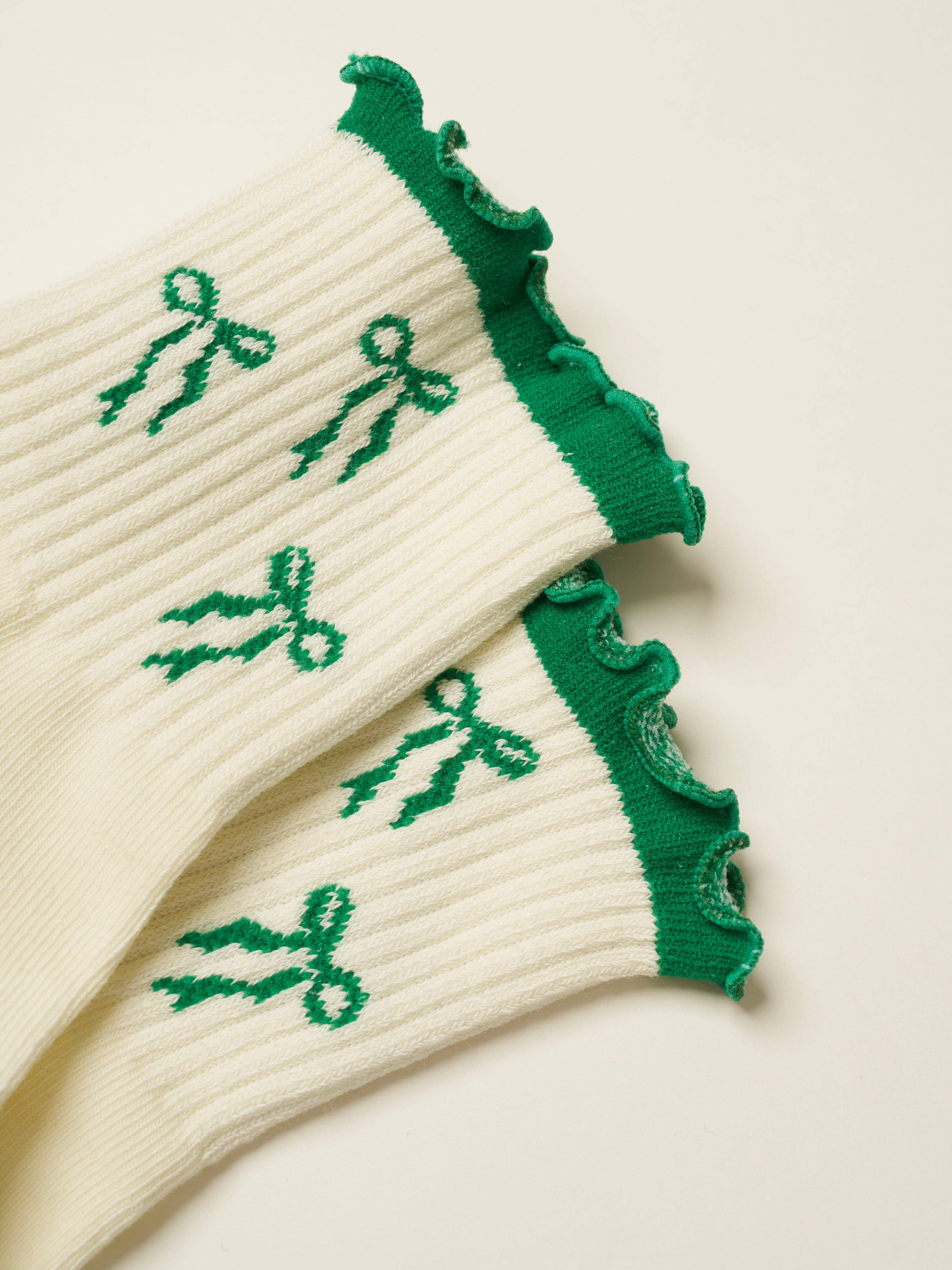 Effortless Club - Wholesale Socks - Women's - 🎀 Bow Ruffle Grip Sock [Green], Pilates Socks4