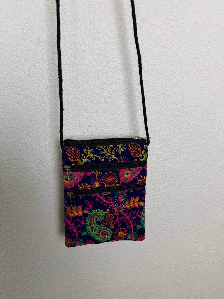 Bomull fyrdragkedja blomma broderi söt väska för wholesale av Like International