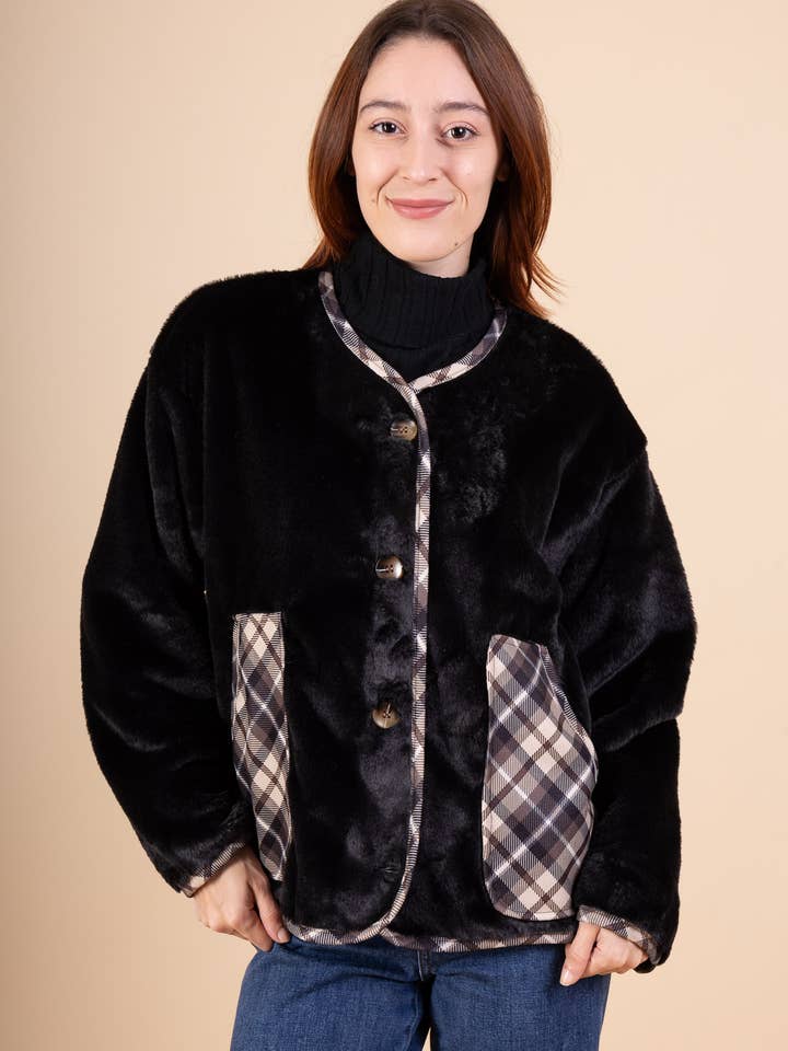 Pépouz' Paris - Wholesale Jacket - Women's - Fur jacket with checkered detail PV25765