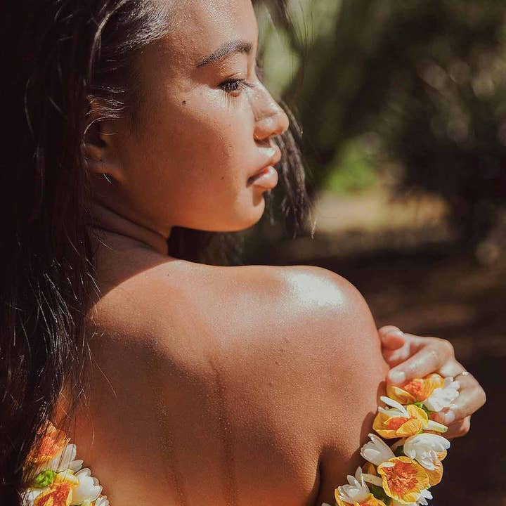 Ua Hawaii - Vente Huile pour le bain/corps - Huile sèche au bois de santal Iliahi3