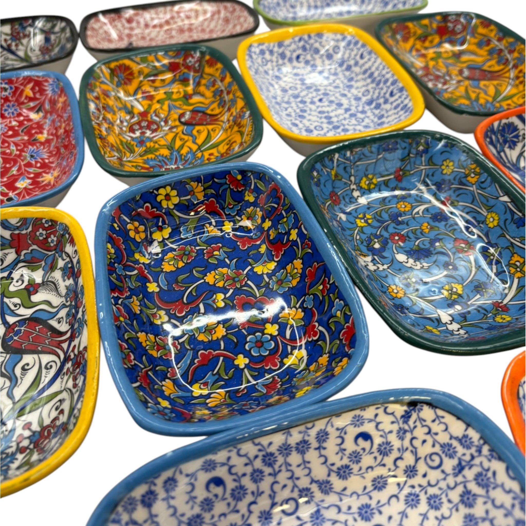 cotonIQ - Wholesale Decorative Plate/Dish/Bowl - Ceramic Bowl - Set of 4 Surprise - Mixed Patterns4